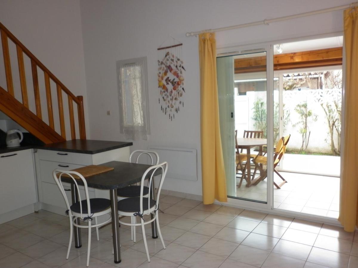 Les Amandines Villa Agde Eksteriør bilde